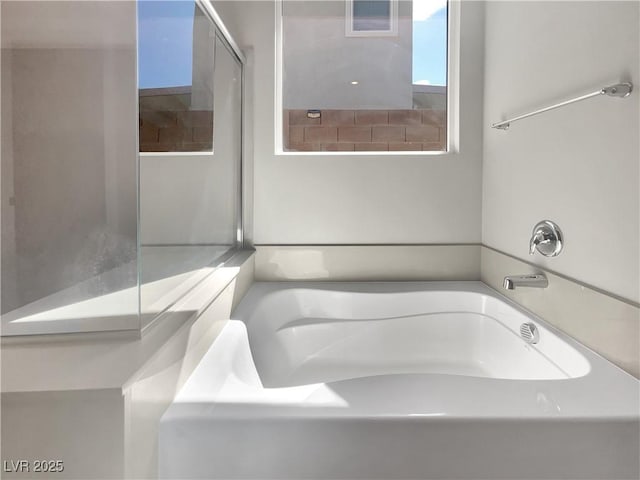 3499 Brezine Ave, Henderson, NV 89044 - full bathroom featuring a bath
