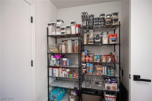 2548 Tumble Brook Dr, Las Vegas, NV 89134 - view of pantry