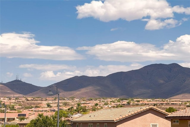 2337 Via Barranca St, Henderson, NV 89044 - view of mountain backdrop featuring nearby suburban area