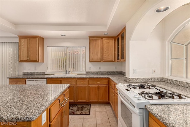 7851 Tidal Pool Ct, Las Vegas, NV 89139 - photo 17