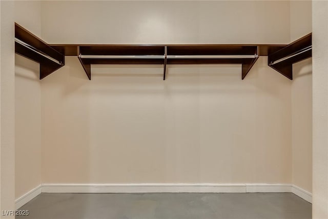 200 Hoover Ave Unit 903, Las Vegas, NV 89101 - view of walk in closet