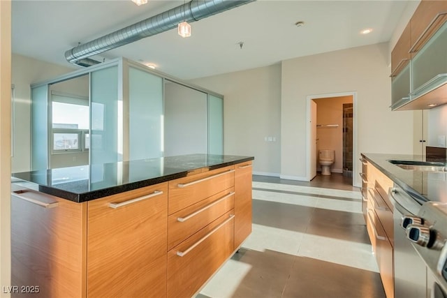 200 Hoover Ave Unit 903, Las Vegas, NV 89101 - bathroom featuring tile patterned floors and vanity