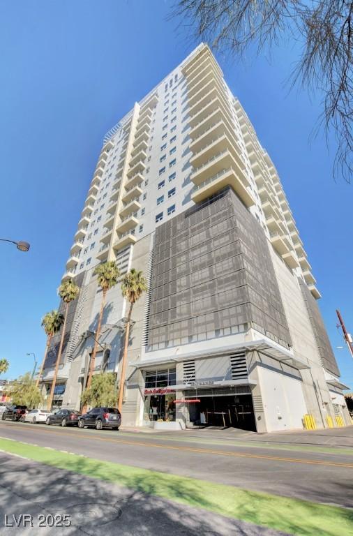 200 Hoover Ave Unit 903, Las Vegas, NV 89101 - view of building exterior