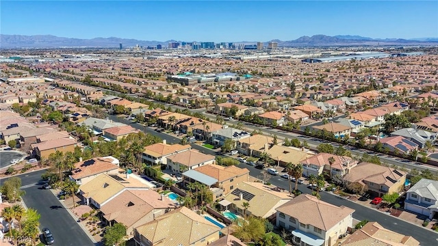 7641 Jacaranda Bay St, Las Vegas, NV 89139 - photo 73
