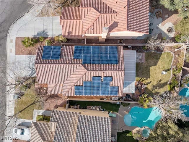 9836 La Vid Ct, Las Vegas, NV 89117 - view from above of property with a pool area
