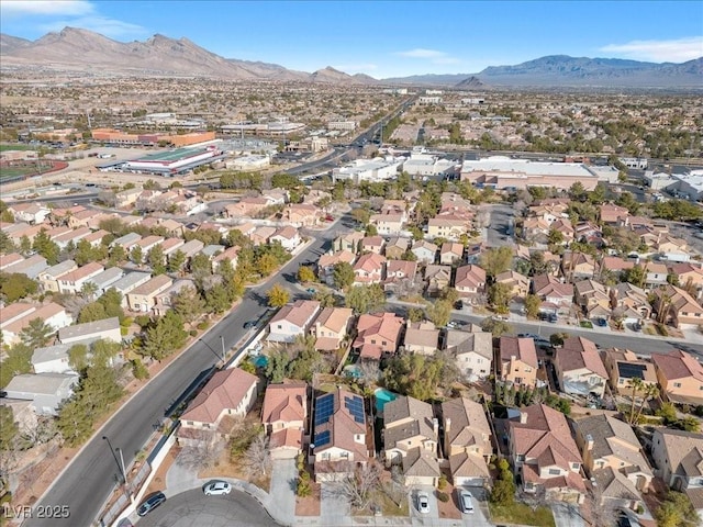 9836 La Vid Ct, Las Vegas, NV 89117 - aerial view of property and surrounding area with nearby suburban area