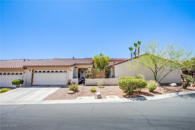 8205 Spanish Peak Ave, Las Vegas, NV 89128 - photo 1