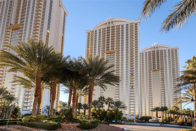 145 Harmon Ave Unit 1908, Las Vegas, NV 89109 - photo 29