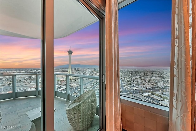 222 Karen Ave Unit 3908, Las Vegas, NV 89109 - photo 34