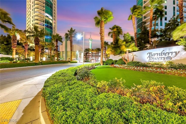 222 Karen Ave Unit 3908, Las Vegas, NV 89109 - photo 45