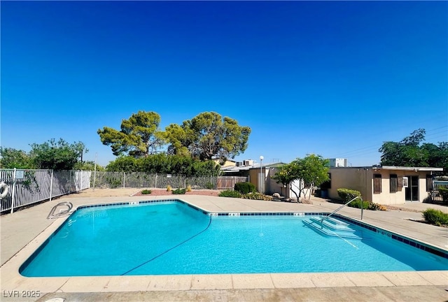 139 E Van Wagenen St, Henderson, NV 89015 - photo 2