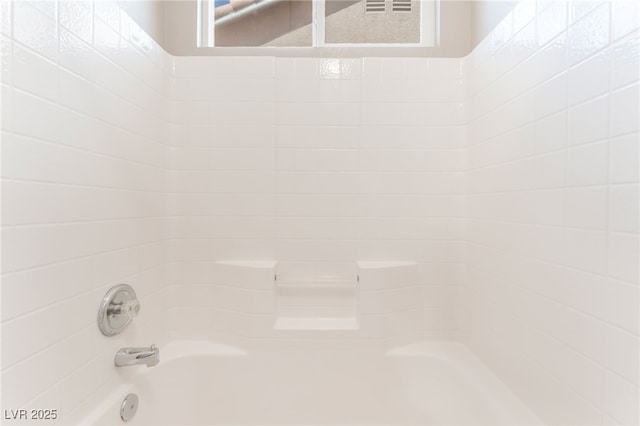 1442 Big Tree Ave, North Las Vegas, NV 89031 - bathroom with washtub / shower combination