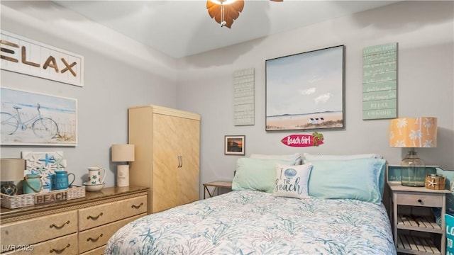 7723 Widewing Dr, North Las Vegas, NV 89084 - bedroom featuring a ceiling fan