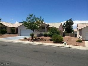 635 Pimlico Dr, Henderson, NV 89015 - photo 2