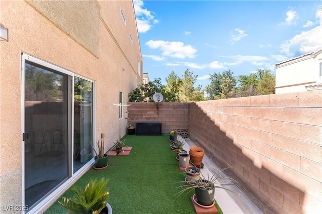 6312 Beige Bluff St Unit 102, North Las Vegas, NV 89081 - view of fenced backyard