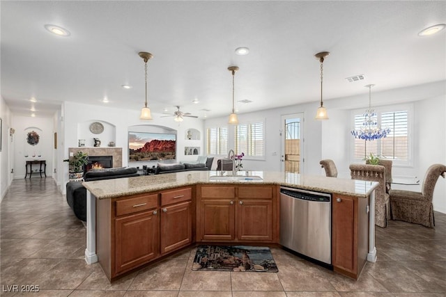 537 Blanche Ct, Henderson, NV 89052 - photo 23