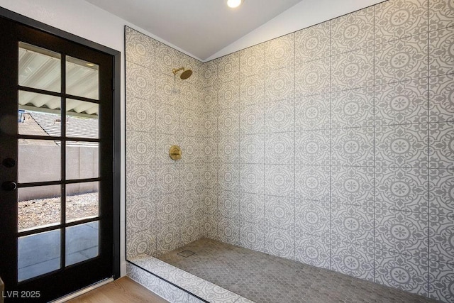 4319 Basil Leaf Ave, North Las Vegas, NV 89031 - full bathroom with tiled shower, vaulted ceiling, plenty of natural light, and recessed lighting
