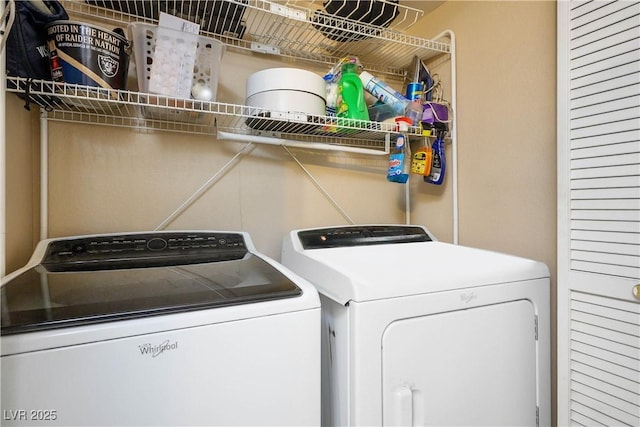 3042 Tarpon Dr Unit 202, Las Vegas, NV 89120 - laundry area with independent washer and dryer