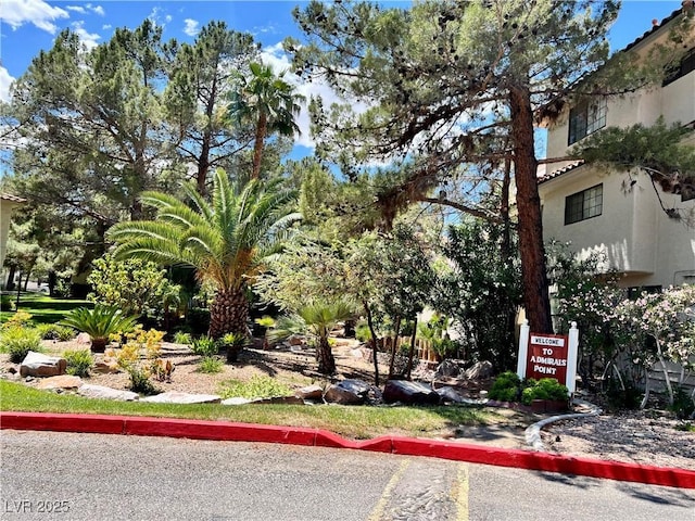 2627 S Durango Dr Unit 202, Las Vegas, NV 89117 - surrounding community