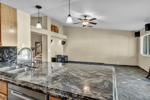 10024 Skipper Ct, Las Vegas, NV 89117 - photo 18