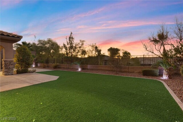 2717 Mona Lisa St, Henderson, NV 89044 - photo 7