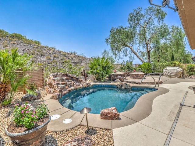 25 Gladewater Dr, Henderson, NV 89052 - photo 1