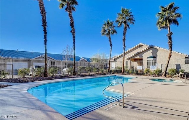 216 Twin Creek St, Henderson, NV 89074 - photo 28