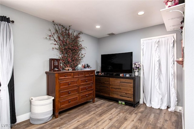 6457 Celeste Ave, Las Vegas, NV 89107 - bedroom featuring light wood finished floors and recessed lighting