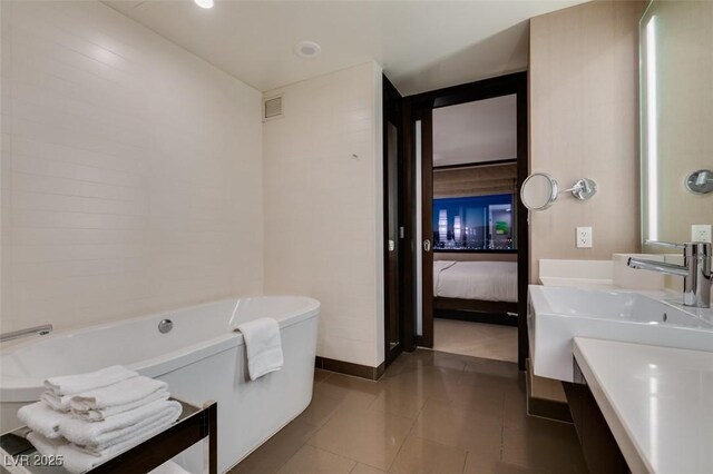 2600 Harmon Ave Unit 28034, Las Vegas, NV 89109 - photo 32