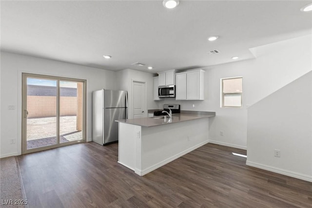 6209 Blood Lily Ave, Las Vegas, NV 89122 - photo 2