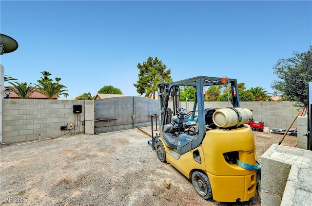 7751 Radcliff St, Las Vegas, NV 89123 - view of fenced backyard