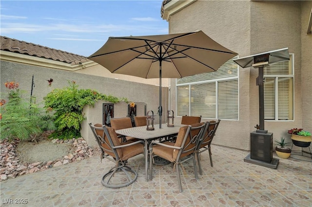 216 Chestnut Ridge Cir, Henderson, NV 89012 - view of patio / terrace with outdoor dining space