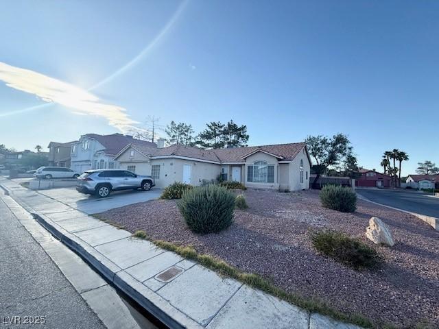 6428 Crystal Dew Dr, Las Vegas, NV 89118 - photo 1