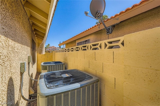 8404 Dry Cliff Cir, Las Vegas, NV 89128 - photo 32