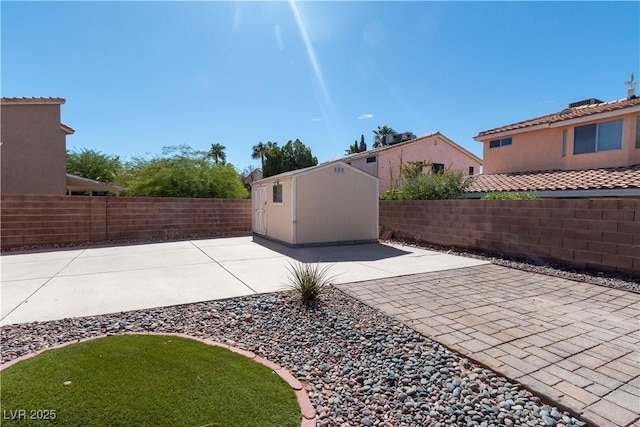 914 Crowfoot Cir, Henderson, NV 89014 - photo 32