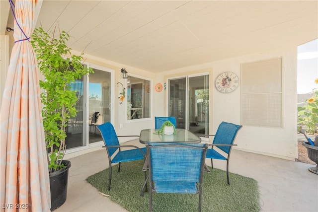 6552 Sweetzer Way, Las Vegas, NV 89108 - view of patio featuring outdoor dining area