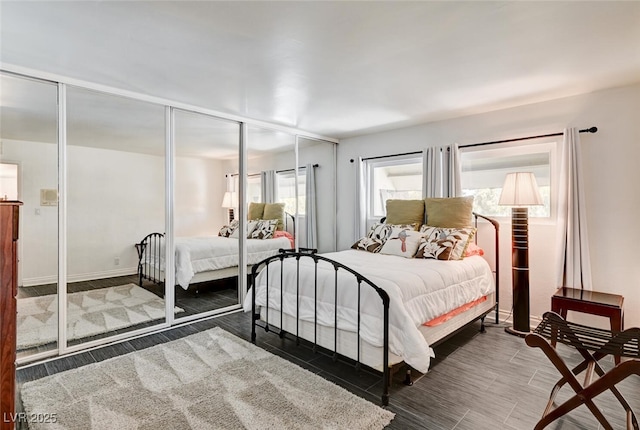 2095 Mohigan Way, Las Vegas, NV 89169 - bedroom with baseboards