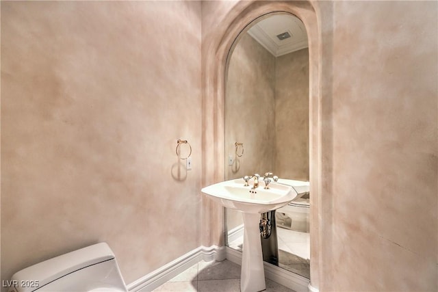 8021 Obannon Dr, Las Vegas, NV 89117 - half bath with toilet and crown molding