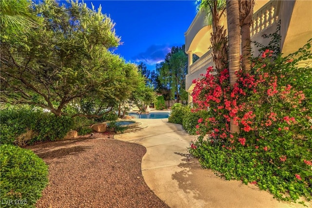 8021 Obannon Dr, Las Vegas, NV 89117 - view of yard with a patio