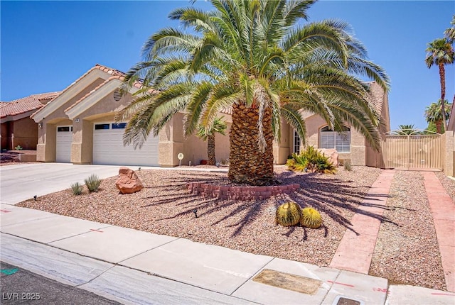 8208 Ashkum St, Las Vegas, NV 89149 - photo 2