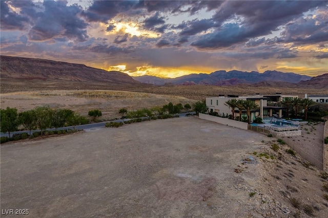 11785 Discovery Canyon Dr, Las Vegas, NV 89135 - photo 17