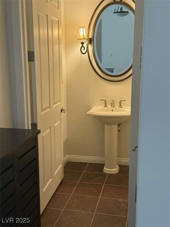 2455 W Serene Ave Unit 620, Las Vegas, NV 89123 - bathroom with tile patterned flooring and baseboards