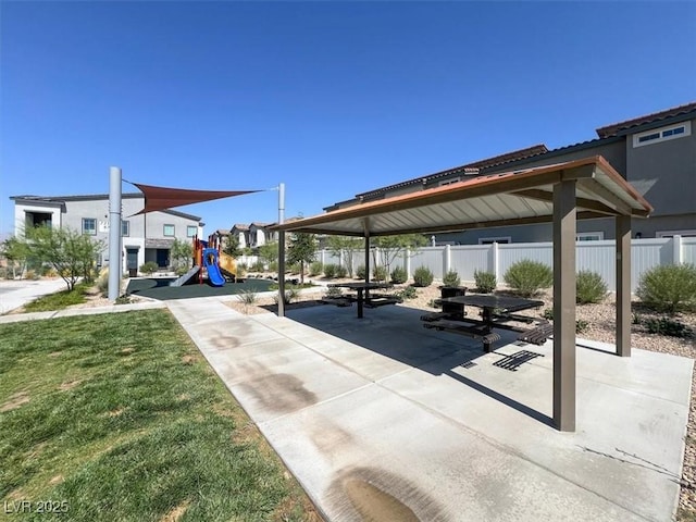 7226 N Decatur Blvd Unit 4, Las Vegas, NV 89131 - view of community featuring a patio