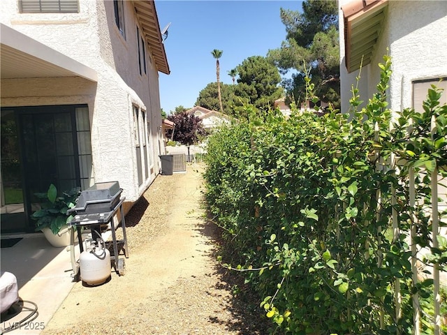 4816 Fiesta Lakes St, Las Vegas, NV 89130 - view of yard