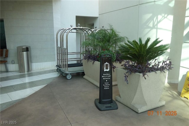 222 Karen Ave Unit 502, Las Vegas, NV 89109 - photo 9
