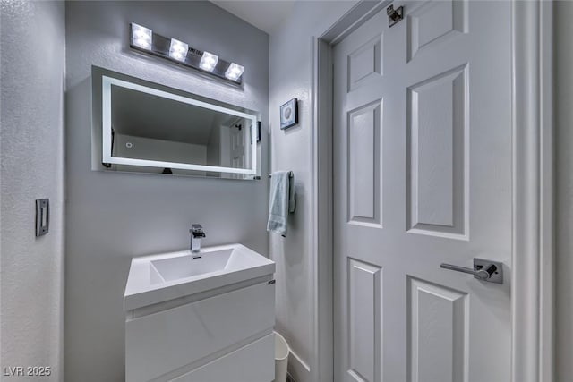 895 Beartooth Falls Ct, Henderson, NV 89052 - half bathroom featuring vanity