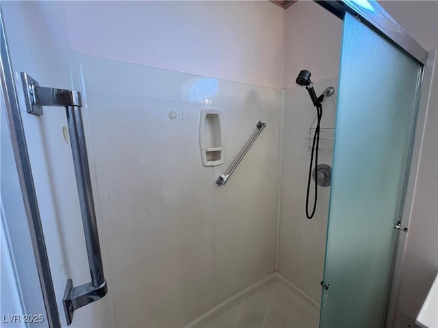 2712 Breakers Creek Dr, Las Vegas, NV 89134 - full bathroom with a shower stall