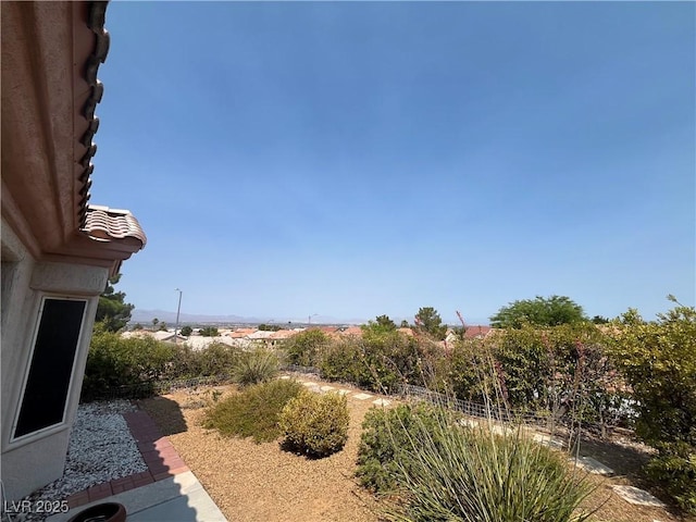 2712 Breakers Creek Dr, Las Vegas, NV 89134 - view of yard