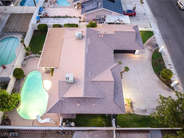 1009 Ironwood Dr, Las Vegas, NV 89108 - view from above of property featuring a pool