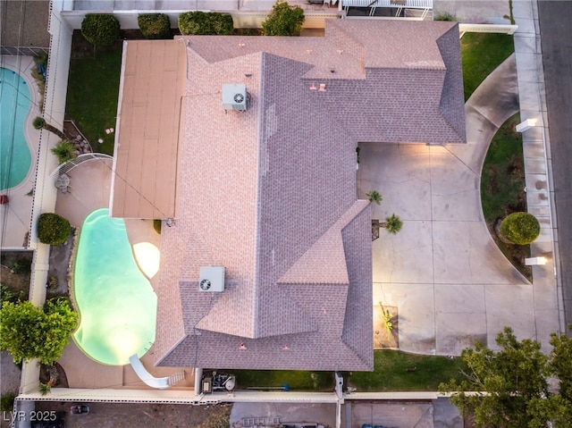 1009 Ironwood Dr, Las Vegas, NV 89108 - view of subject property featuring a pool